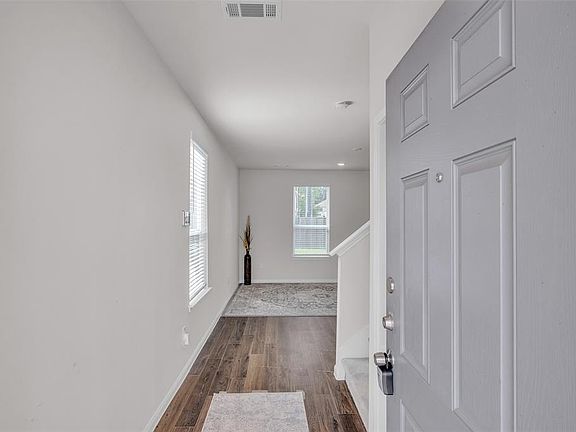 4th image of 11722 Braemar Village Dr