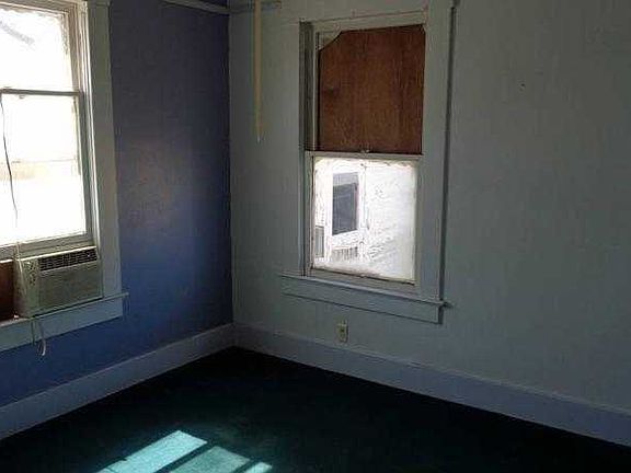 Main House Bedroom 2