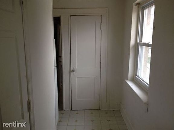 5428 JONQUIL APT.2 KIT.1