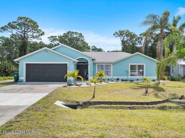 1263 Schumann Dr, Sebastian, FL 32958