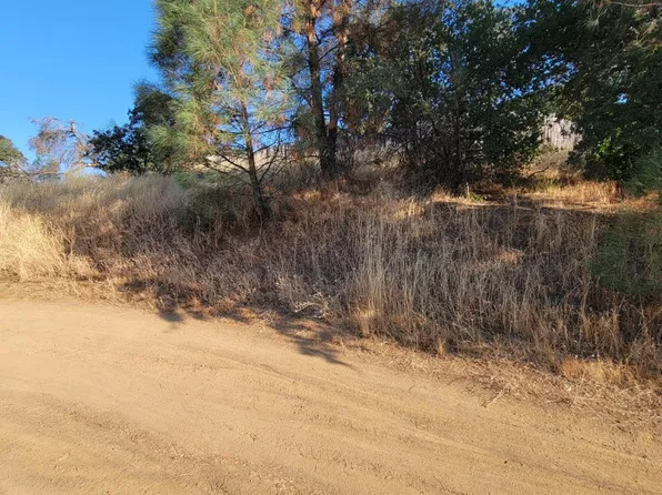 2890 King Street, Nice, CA 95464