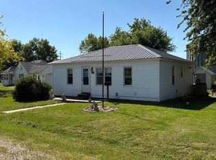 204 W Main Cross St, Timewell, IL 62375