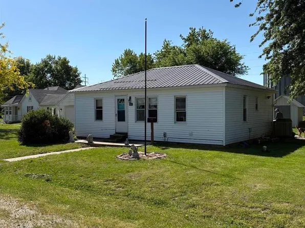 204 W Main Cross St, Timewell, IL 62375