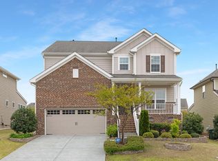 844 Cozy Oak Ave, Cary, NC 27519