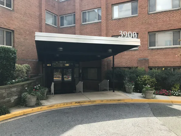 3900 Tunlaw Rd NW, Washington, DC 20007