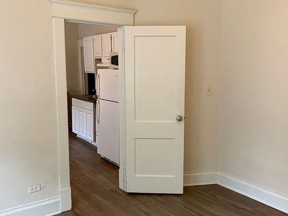 5th image of 1409 Grady Ave APT 4