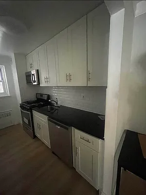 Rented by Citi Net Capital Group | media 16