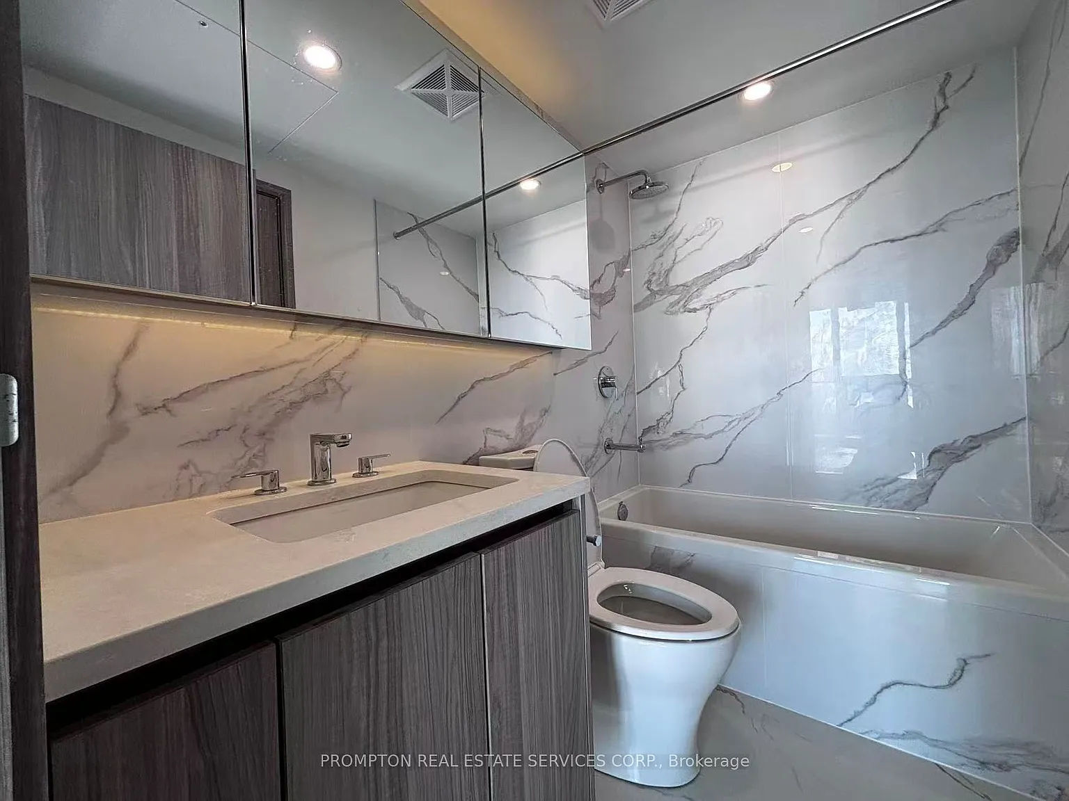1 bed, $2,400 — Photo 4