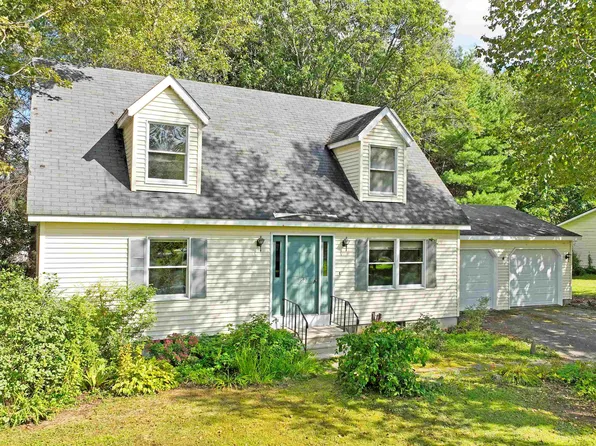 152 Cross Street, Hartford, VT 05001