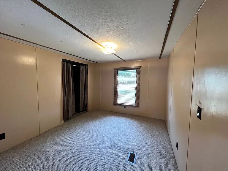 14250 Tiki Ln — Photo 75