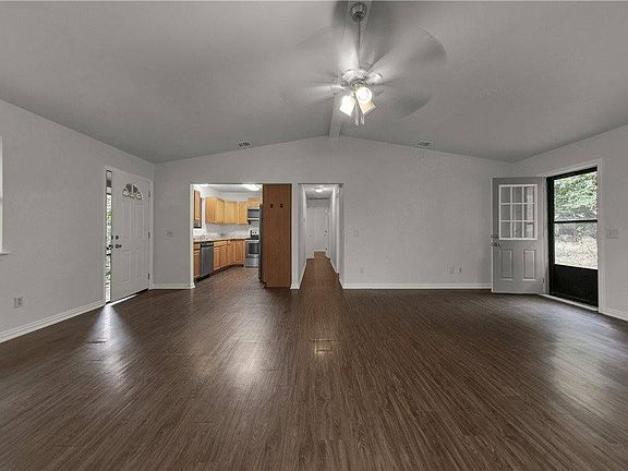 4th image of 56 Billingsley Dr