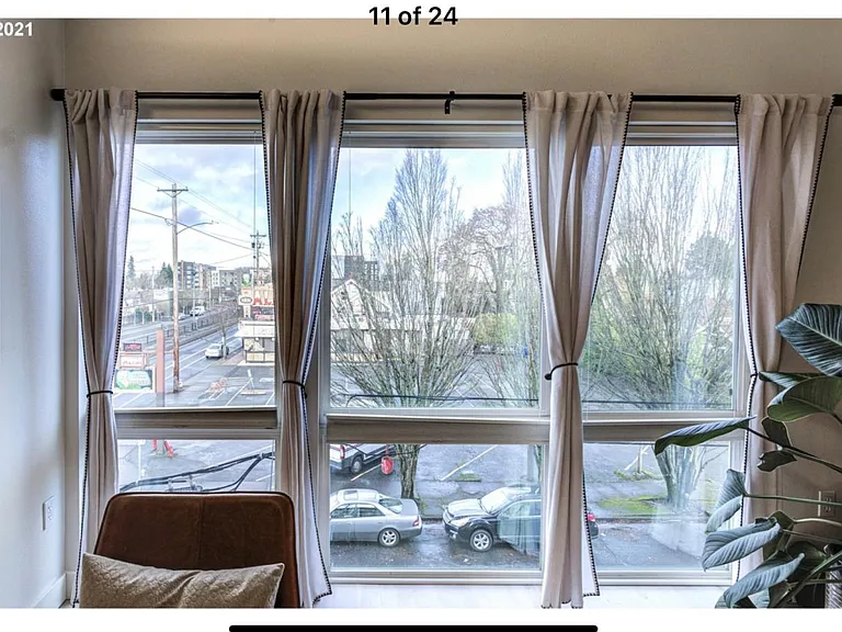 3970 N Interstate Ave — Photo 4