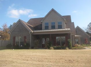 640 Cobblestone Ln, Hernando, MS 38632