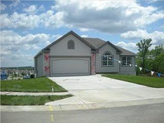 5th image of 4319 NE 84th Ter
