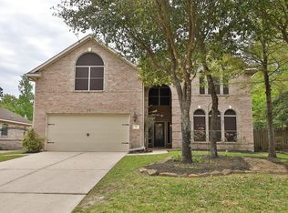 2 W Prairie Dawn Cir, Conroe, TX 77385