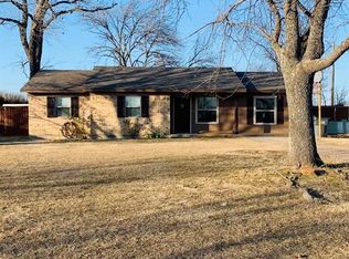 215 McDaniel St, Callisburg, TX 76240