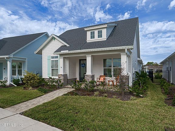 4th image of 119 MARTHA CT Court
