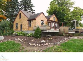 14940 Francis Rd, Lansing, MI 48906
