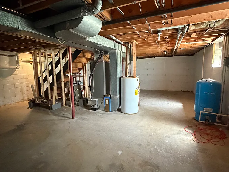 11506 Club Ct — Photo 24