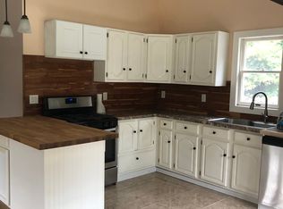 163 Rockville Rd, Voluntown, CT 06384