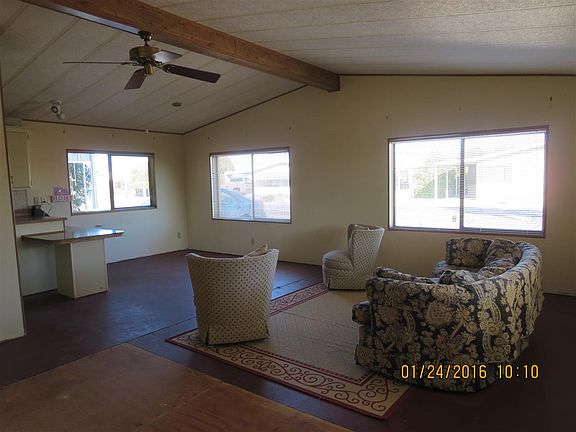 3rd image of 1451 W Mia Ln