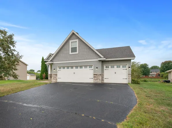 1826 Jefferson St S, Cambridge, MN 55008