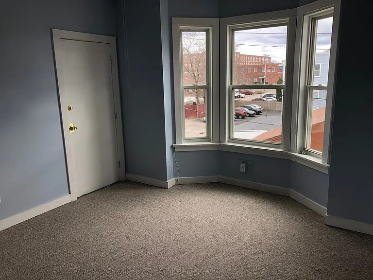 400 Harvard St #3 — Photo 12