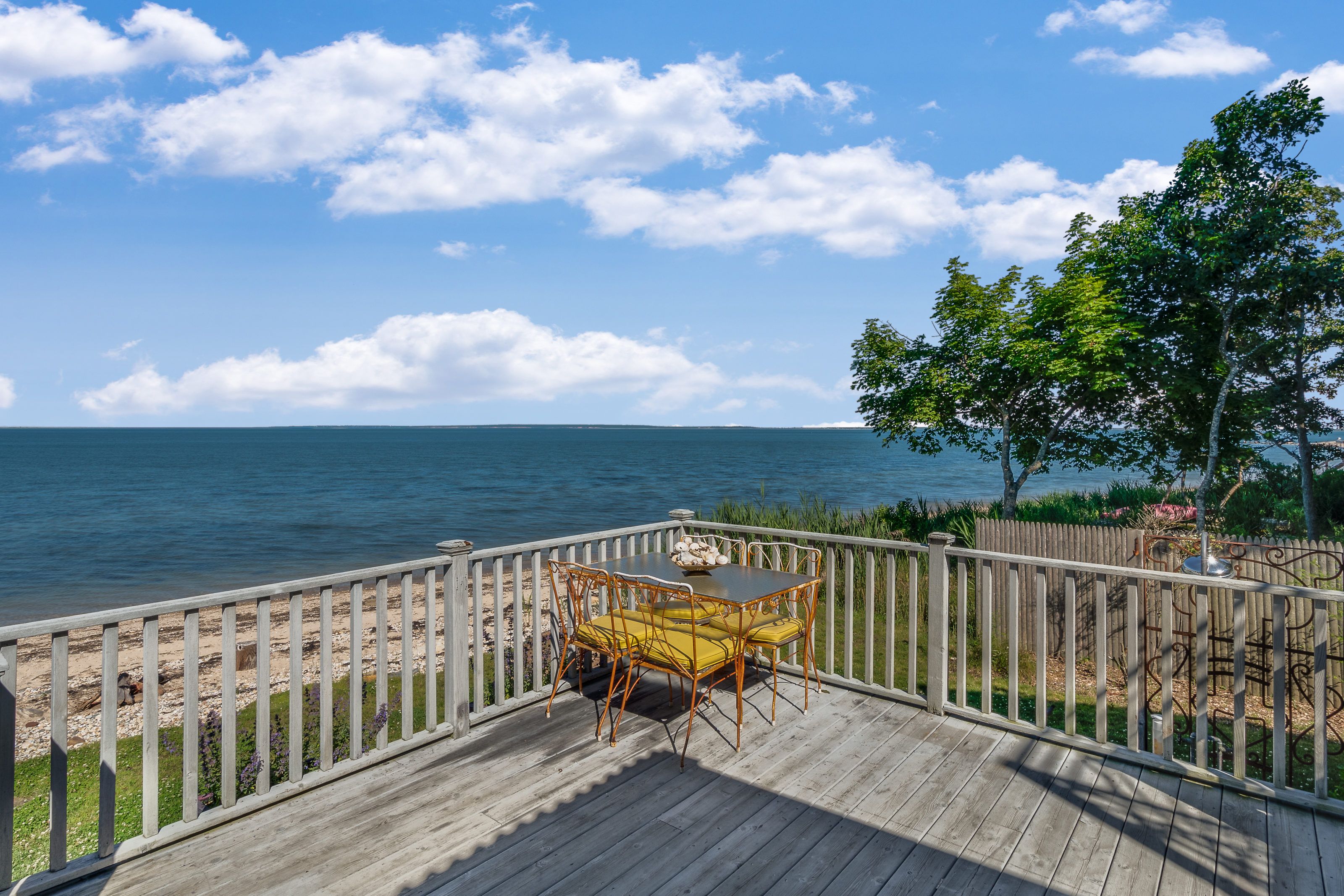 133 Gerard Dr in East Hampton Out East