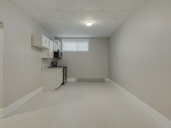3rd image of 441 N Potomac St APT 11