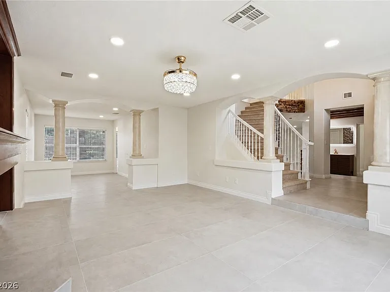 9081 Lawton Pine Dr — Photo 19