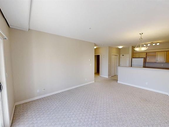 4th image of 9914 101st Ave #305