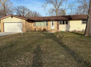 208 S Fort Ave, Eagle Grove, IA 50533