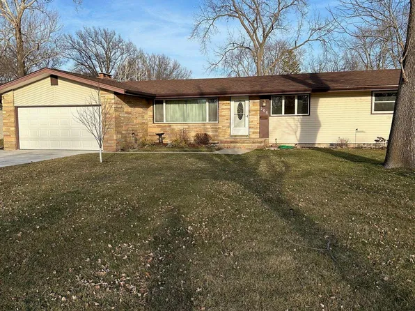 208 S Fort Ave, Eagle Grove, IA 50533