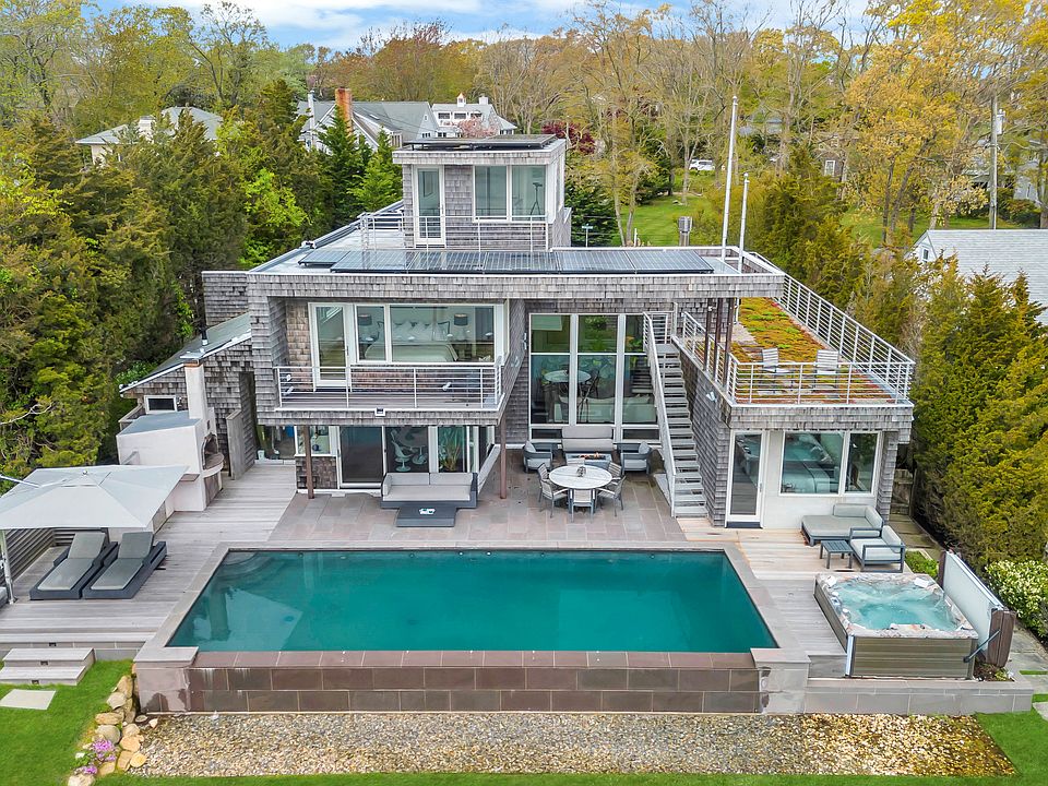 54 Bay View Dr E, Sag Harbor, NY 11963 | Zillow