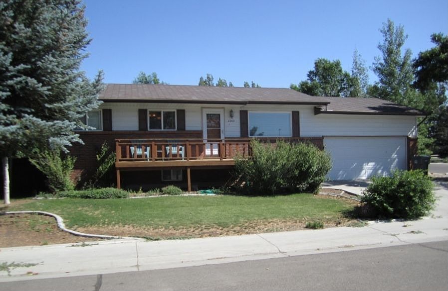 Front of house, yard, porch