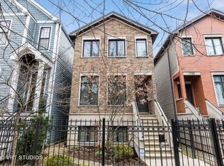 1738 N Artesian Ave, Chicago, IL 60647