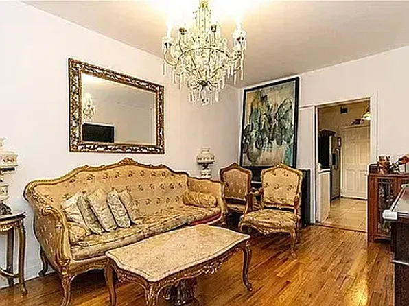 591 Van Siclen Ave Floor 1, Brooklyn, NY 11207
