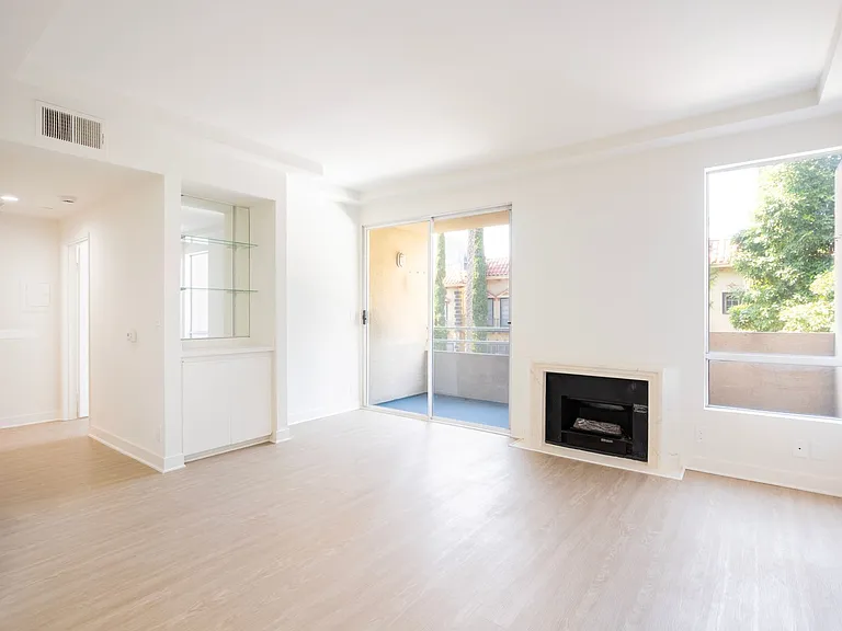 Welcome to 1616 Serrano Ave — Photo 14