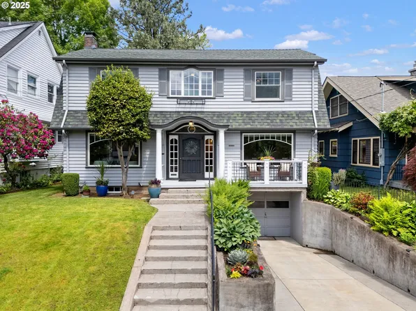 3925 SE Pine St, Portland, OR 97214