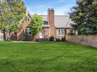 18 S Sweetbriar Ave, Chattanooga, TN 37411
