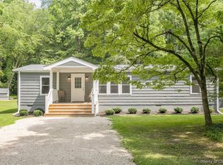 2662 Red Bank Rd, Gloucester, VA 23061