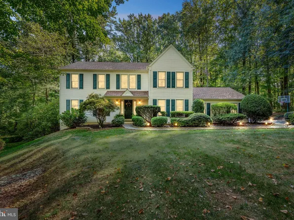 1532 Sleepy Hollow Ln, West Chester, PA 19380