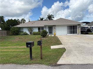 1086 Phelps St, Sebastian, FL 32958