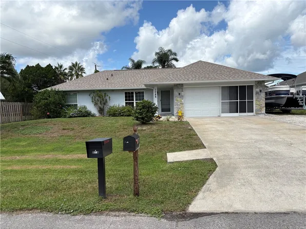 1086 Phelps St, Sebastian, FL 32958
