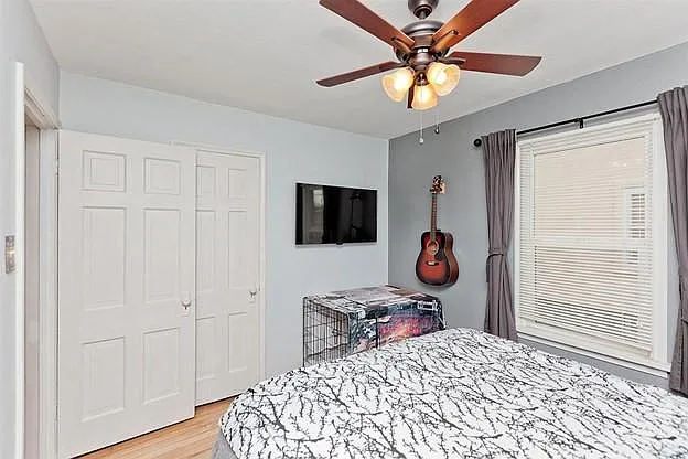 1427 White Ave — Photo 14