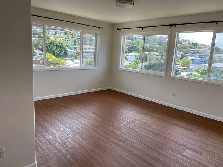 4494 Sierra Dr — Photo 8