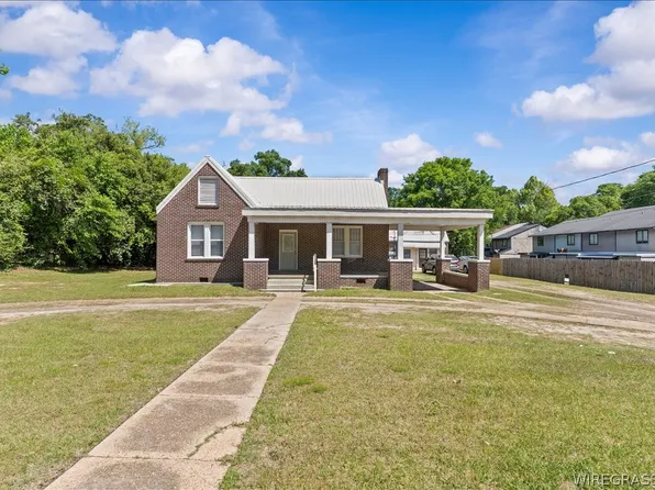 445 E Eufaula St, Ozark, AL 36360