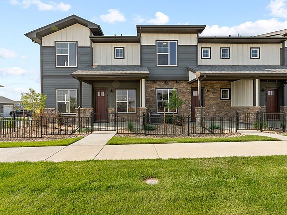 2nd image of 832 Mangold Ln #2