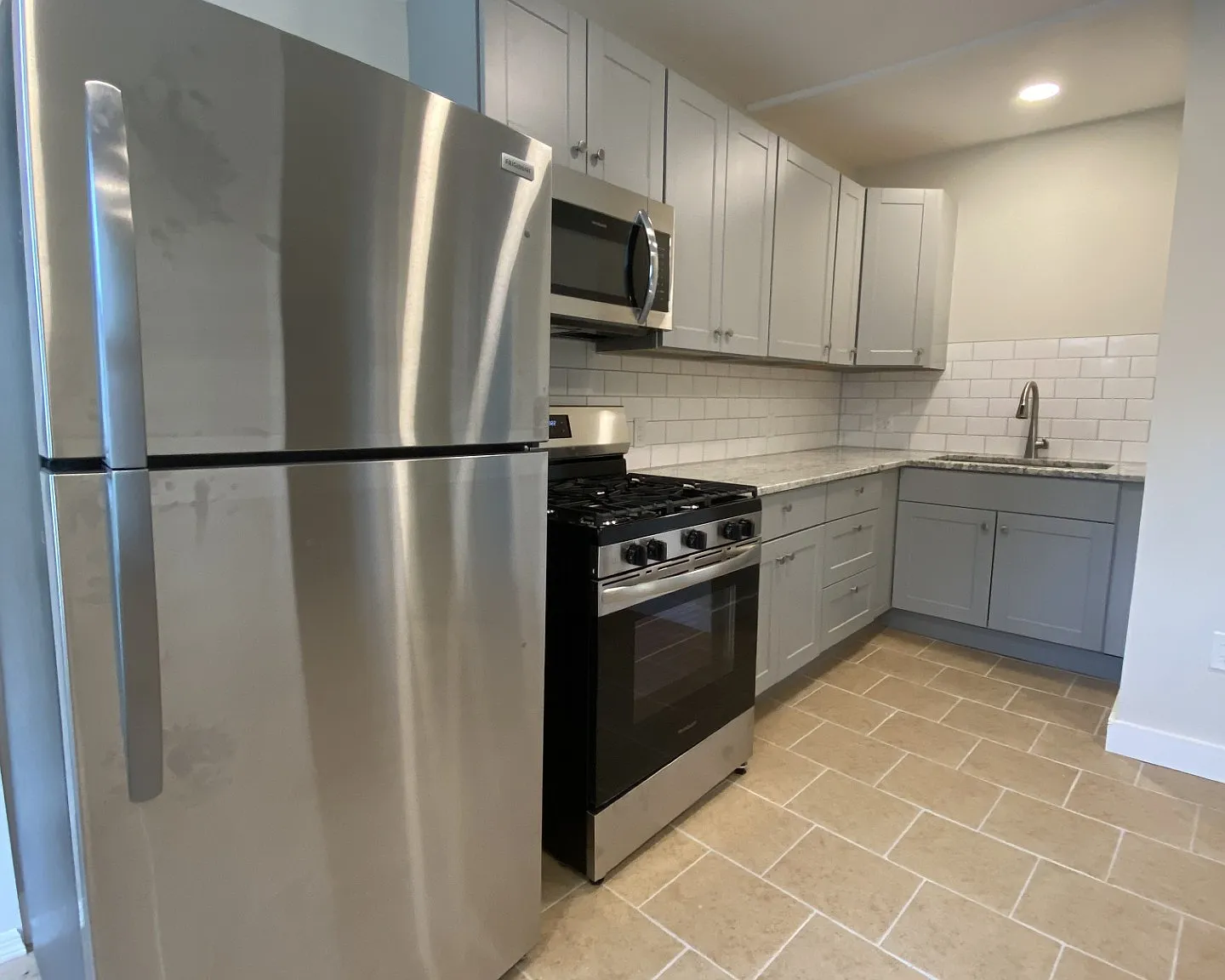114 Blaisdell St — Photo 4