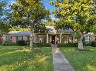 11122 Candlelight Ln, Dallas, TX 75229